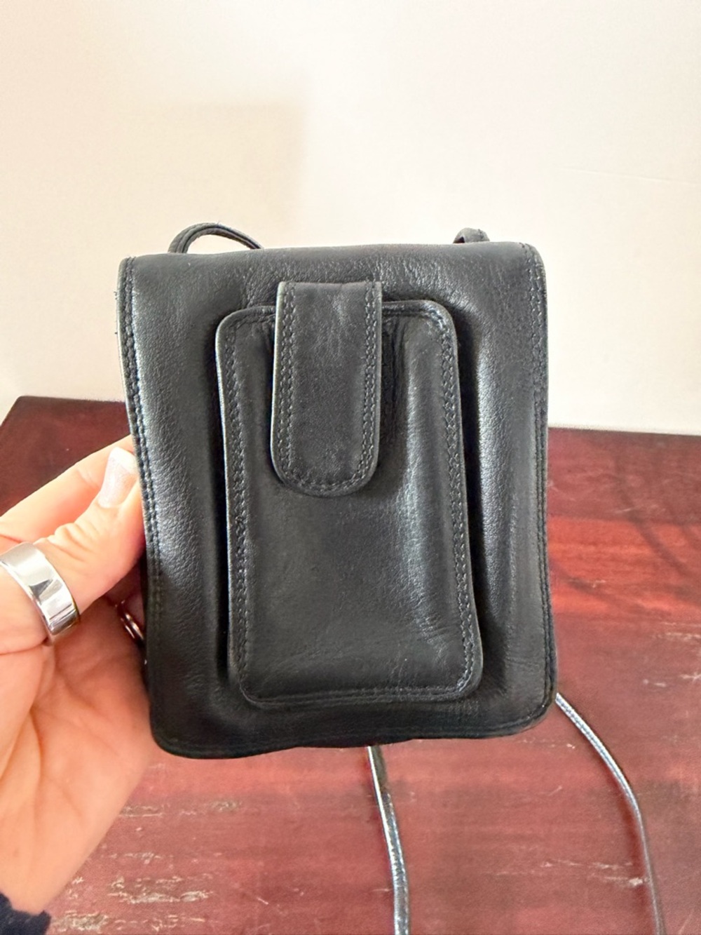 Derek Alexander Vintage Black Leather Crossbody Wallet Purse with Phone Pocket - Picture 6 of 11